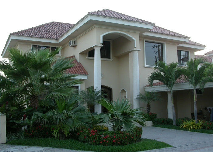 CONBAQUERIZO HOMES-ACABADOS