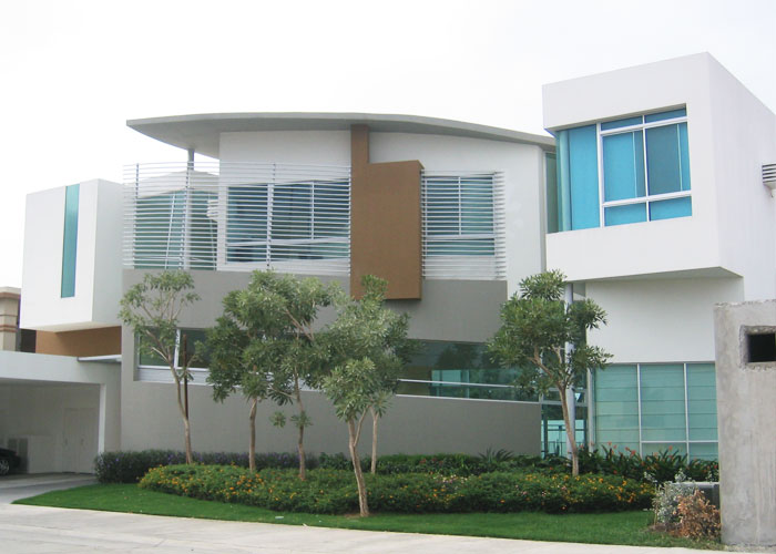 CONBAQUERIZO HOMES-ACABADOS