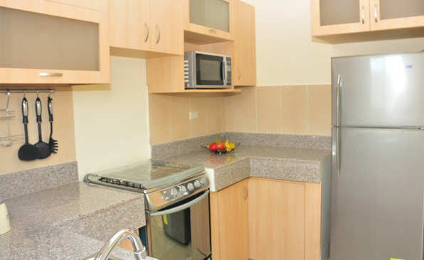 CONBAQUERIZO HOMES-ACABADOS